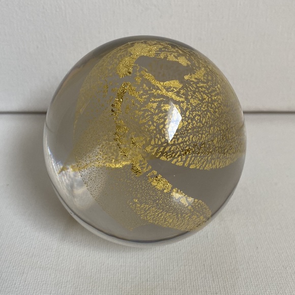 SP San Pacific Paper Weight: Round Clear with Gold Swirls on interior - Picture 3 of 11